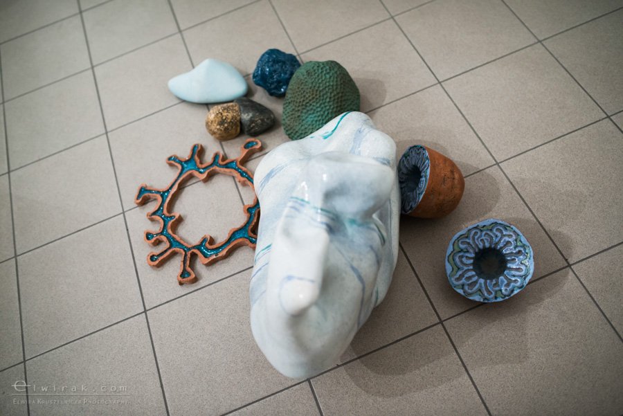 reportaz z wernisazu ceramika obrazy (42)