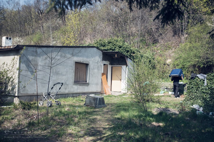 21 elwirak wystawki spring cleaning wysypisko bezdomni