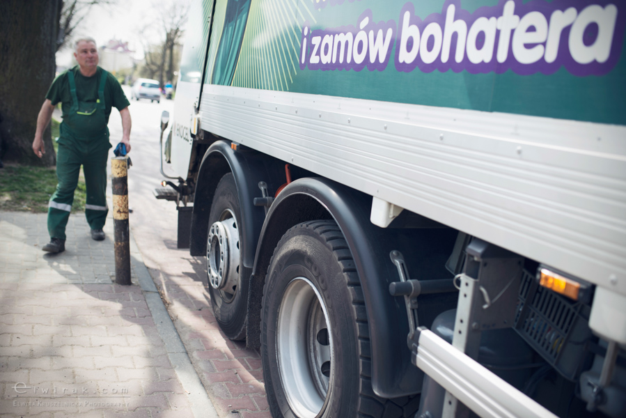 10 elwirak wystawki spring cleaning wysypisko bezdomni